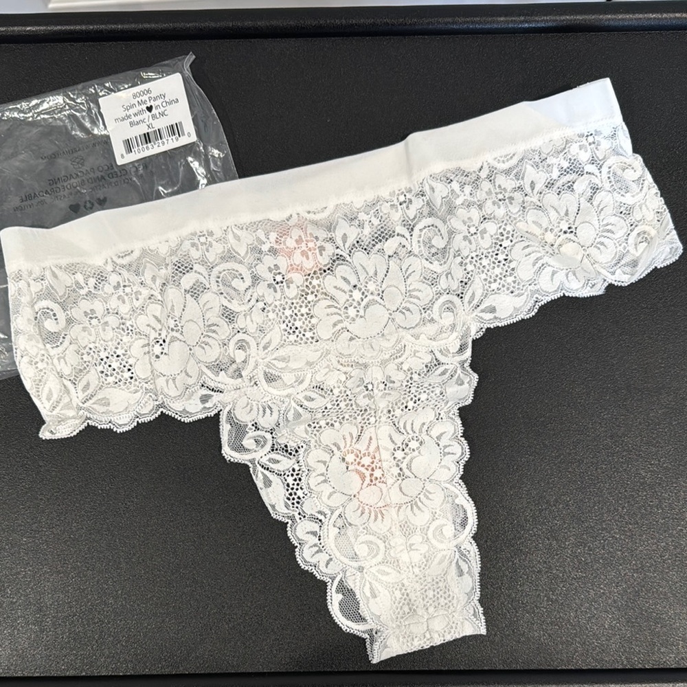 We are HAH Revolve Spin Me Panty Blanc White XL New NWT